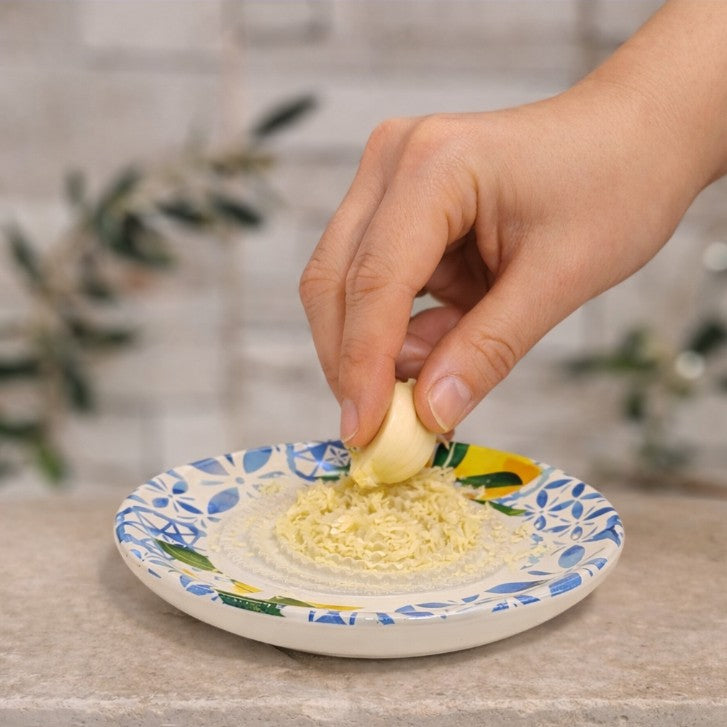 Gratte ail en céramique