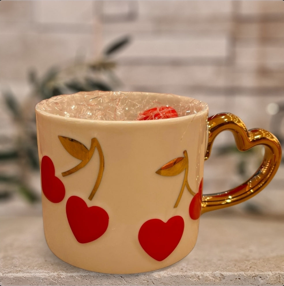 Mug cerise anse coeur
